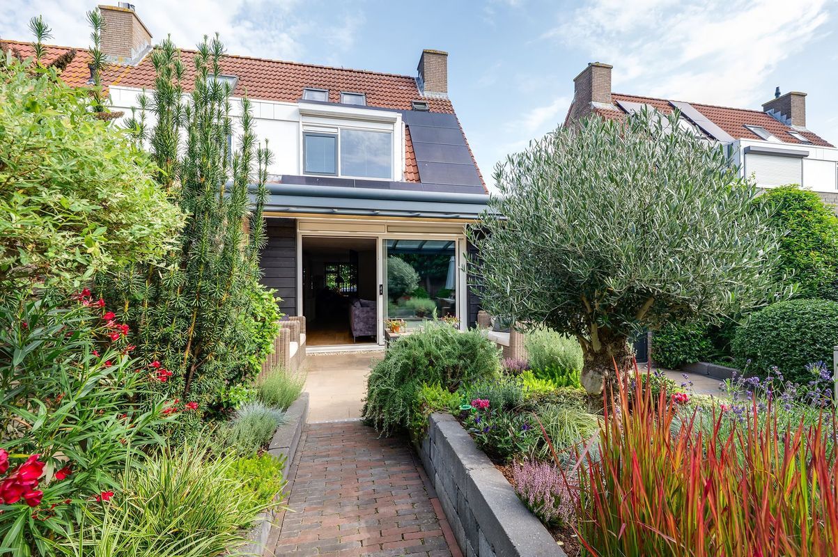 Nikolaus Boutstraat 6 Photo 38