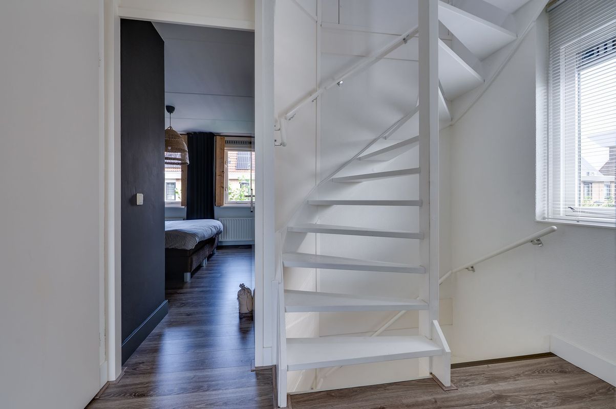 Nikolaus Boutstraat 6 Photo 18