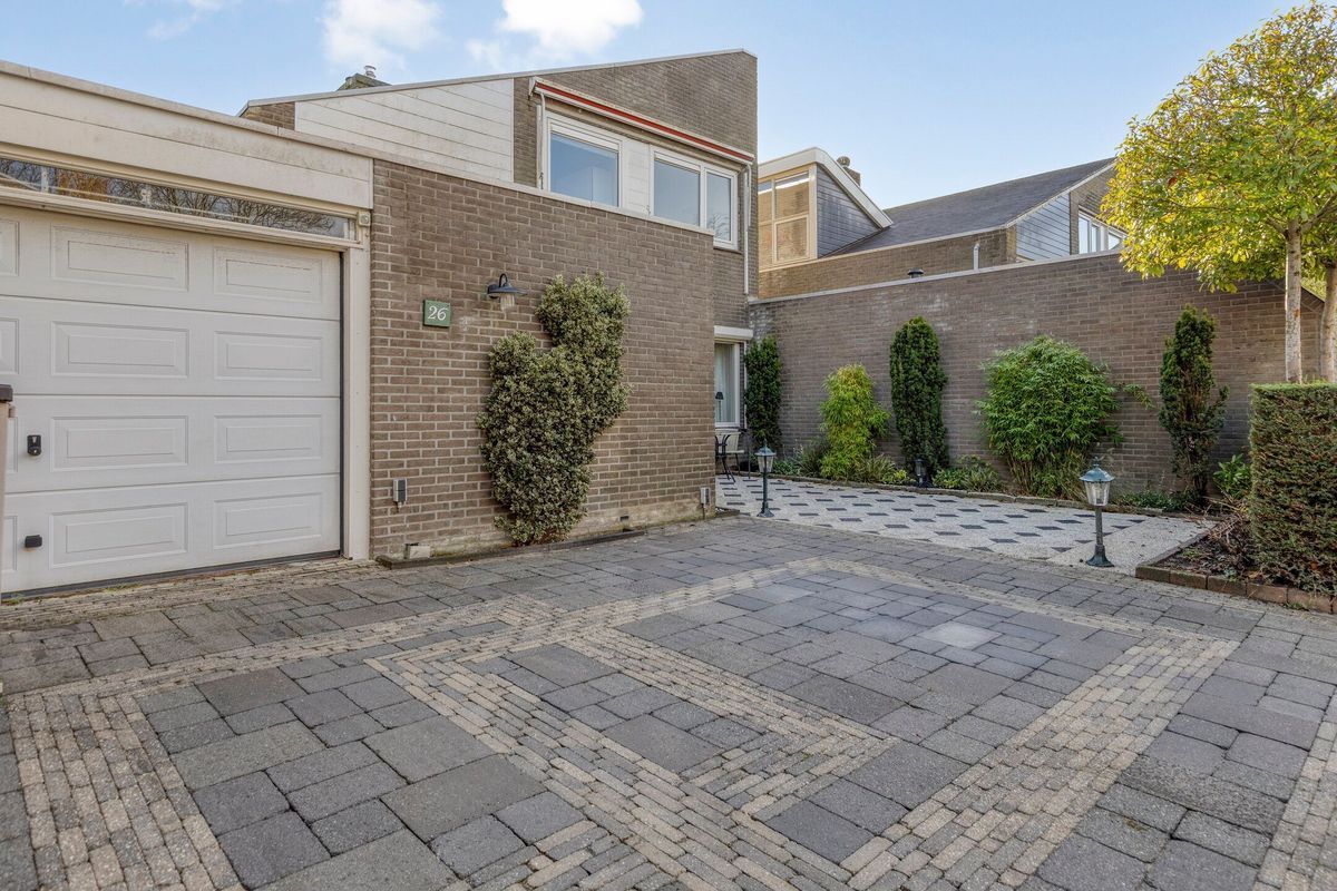 Andromeda 26 Photo 4