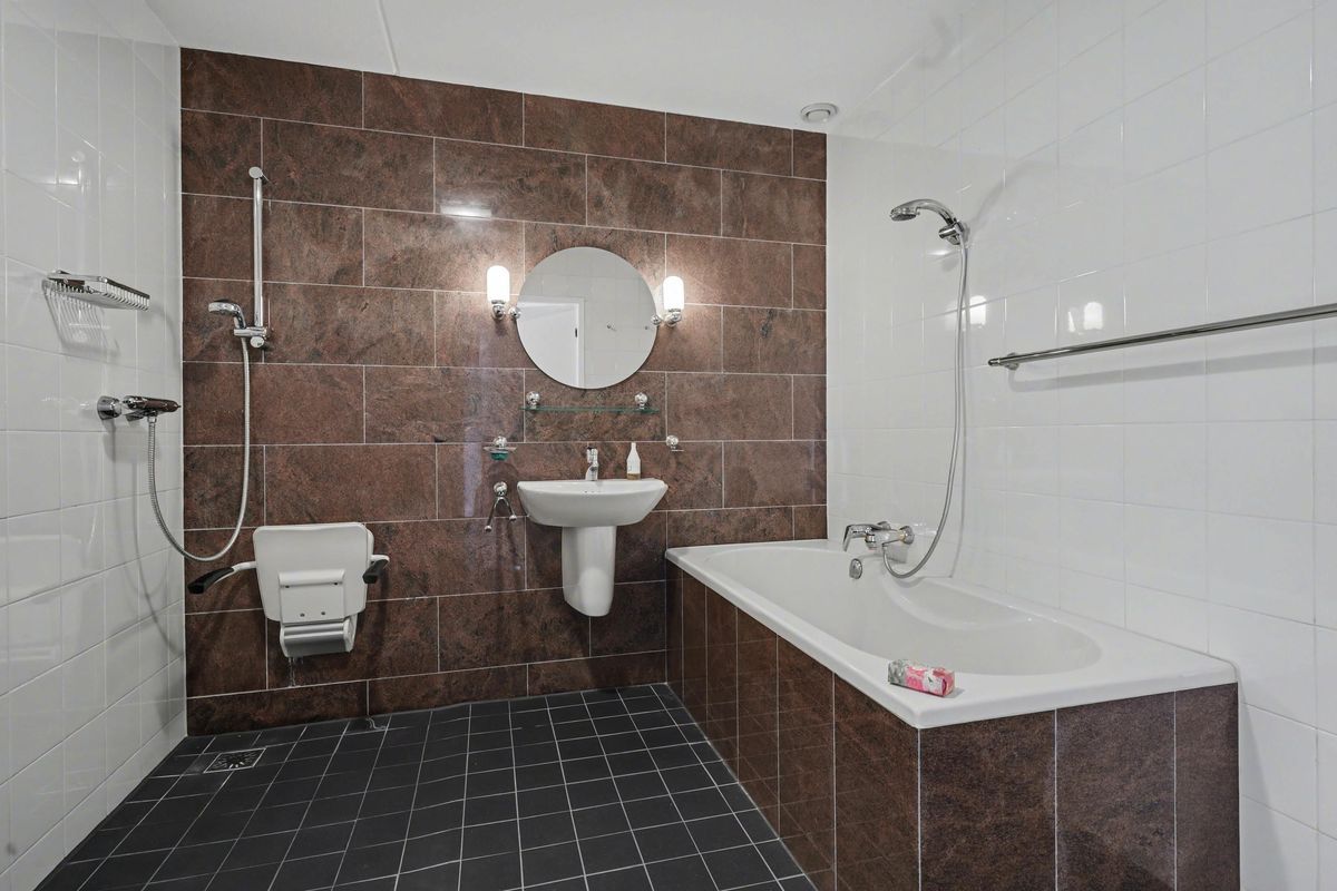 Dokter Kroesenring 50 Photo 17