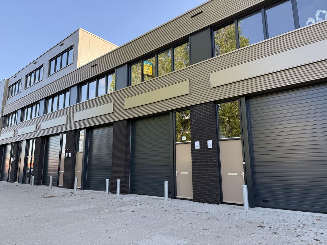 Reedijk 8 - F 30 Photo 1