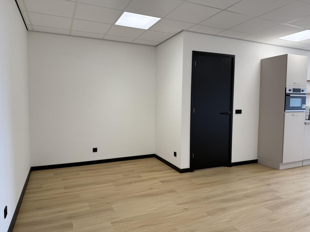 Reedijk 8 - F 30 Photo 4