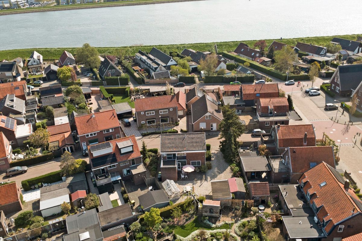 Julianastraat 5 Photo 1