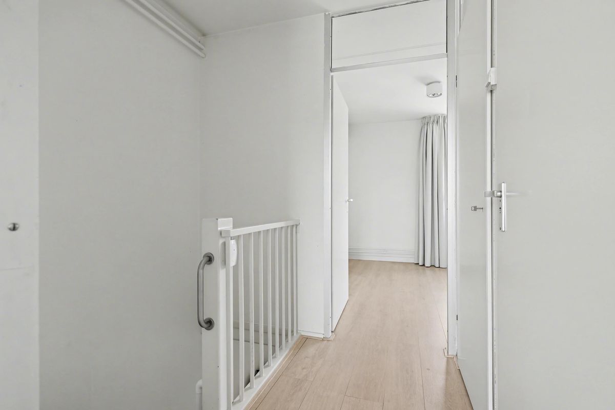 Meestoof 16 Photo 12