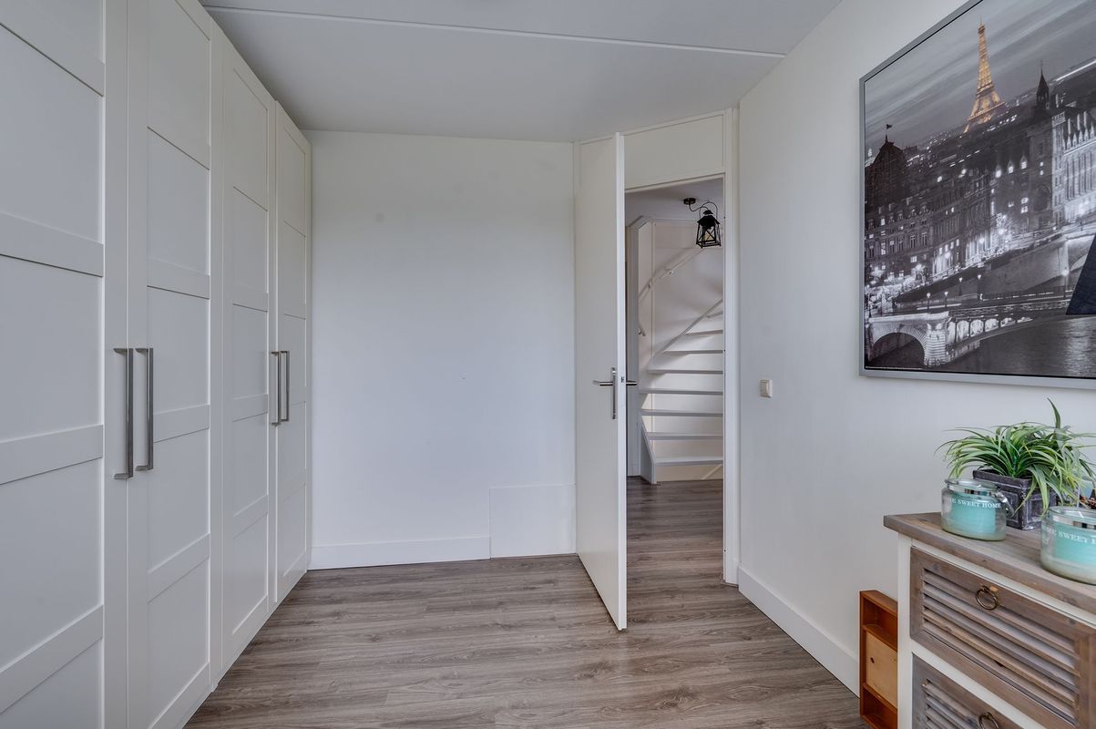 Nikolaus Boutstraat 6 Photo 22