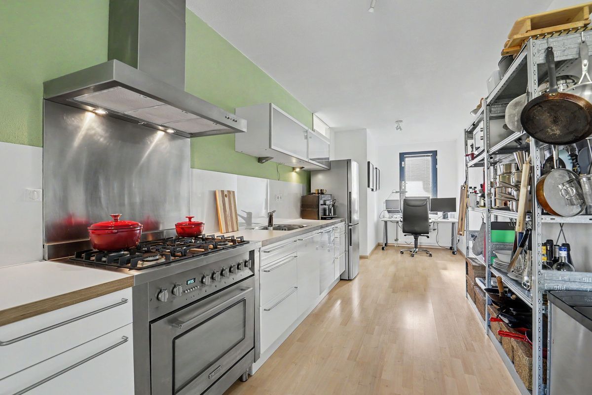 Avenue Carré 182 Photo 24