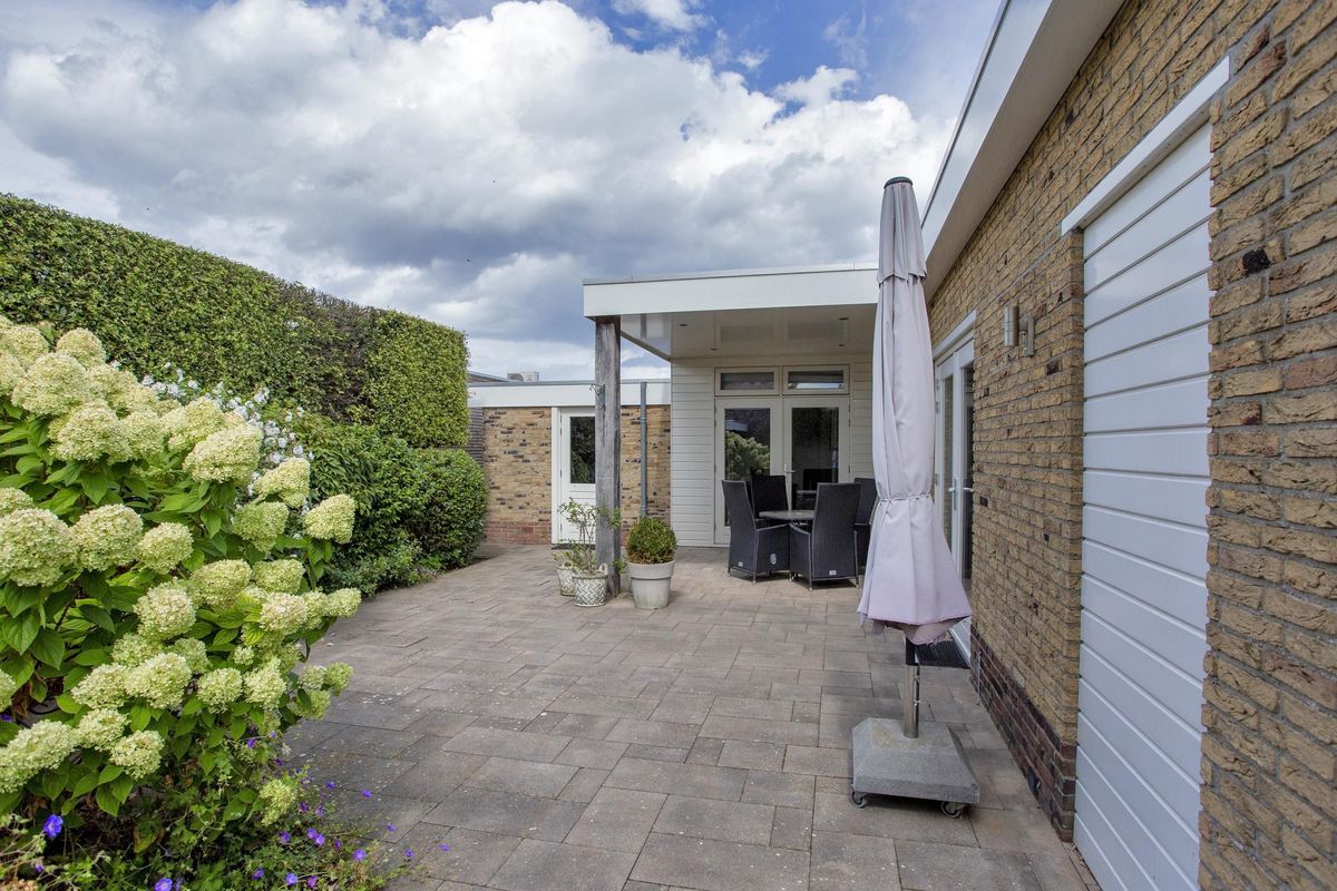 Graaf van Egmondstraat 67 Photo 33
