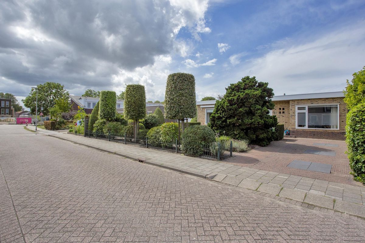 Graaf van Egmondstraat 67 Photo 36