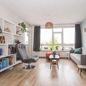 Detmoldstraat 82-3 Photo 4