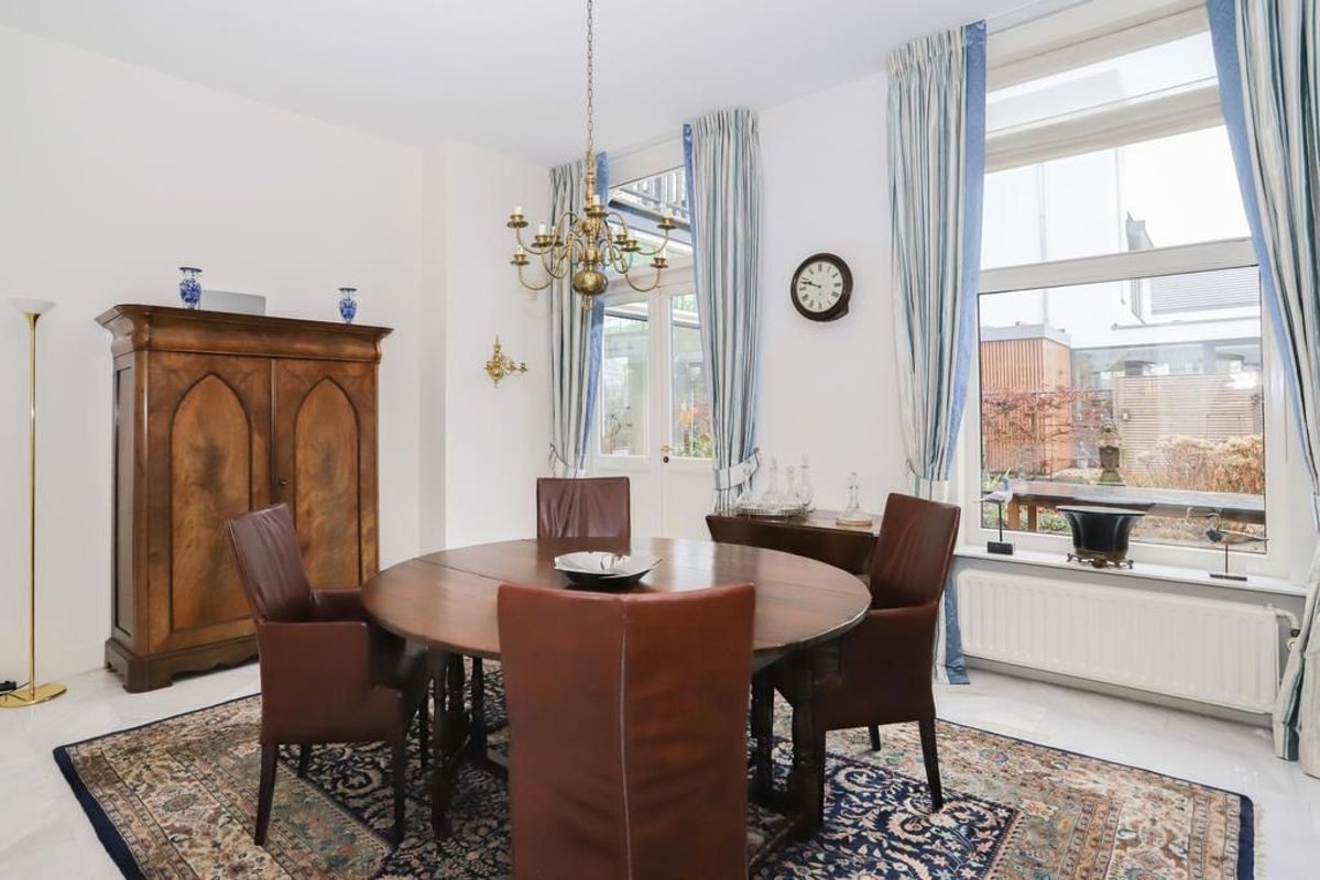 Emmaweg 1 Photo Blur 24