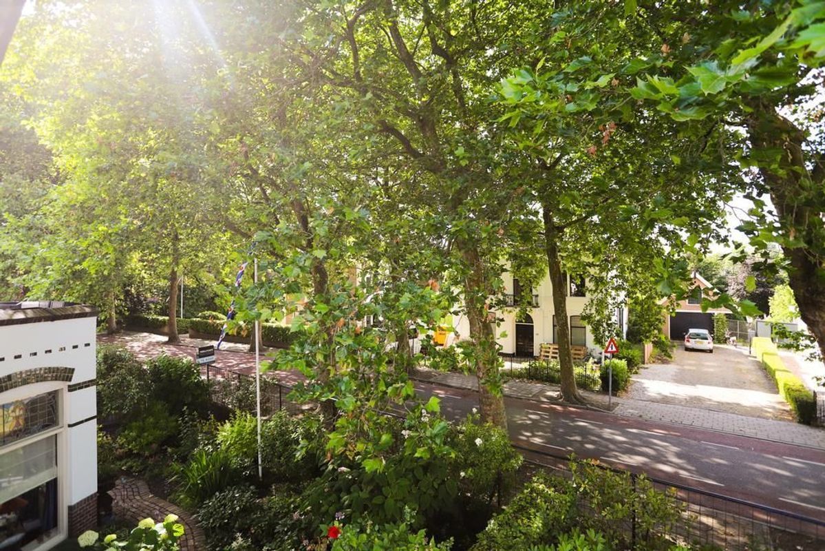 Emmaweg 1 Photo Blur 60