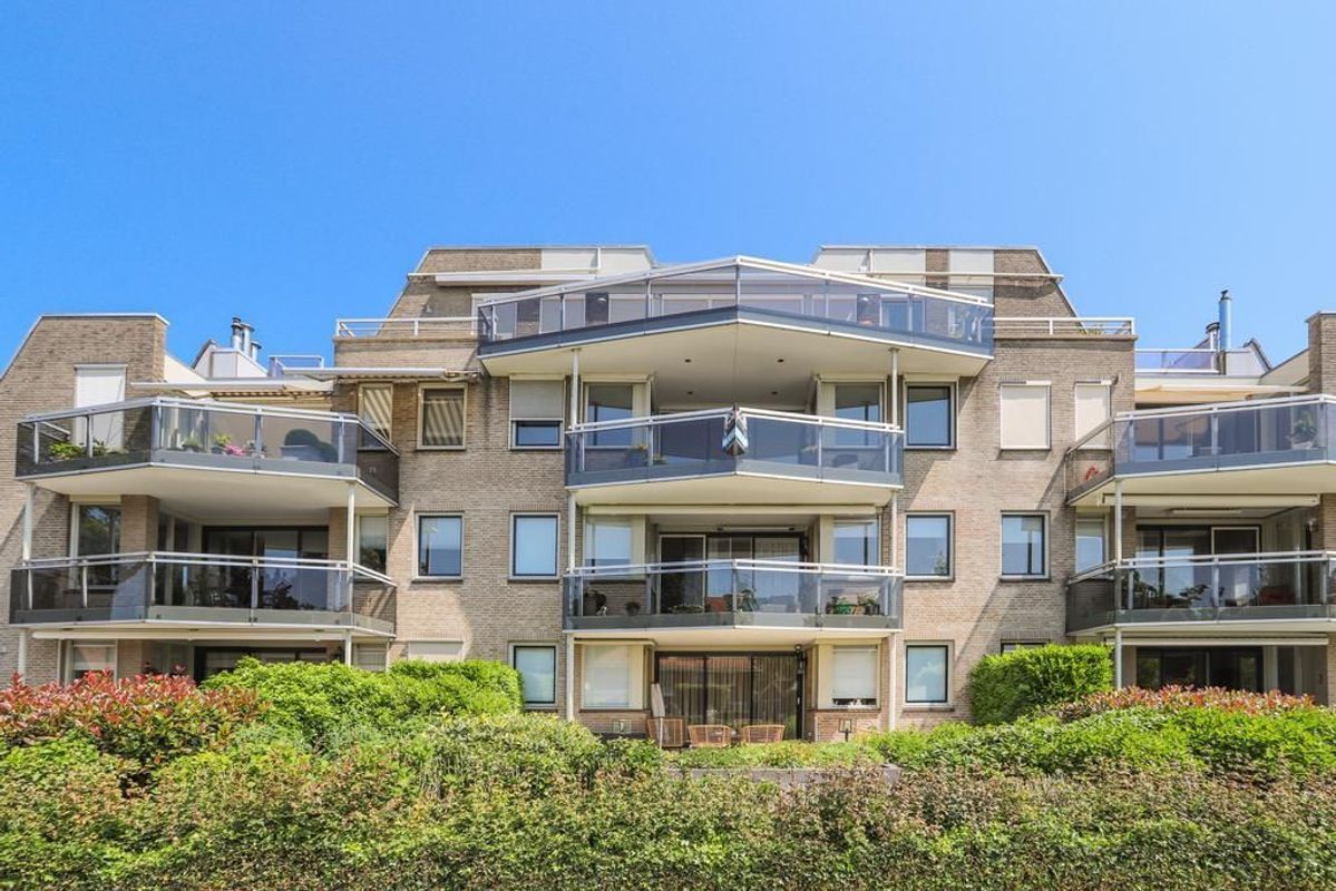 Vechtensteinlaan 147 Photo Blur 1