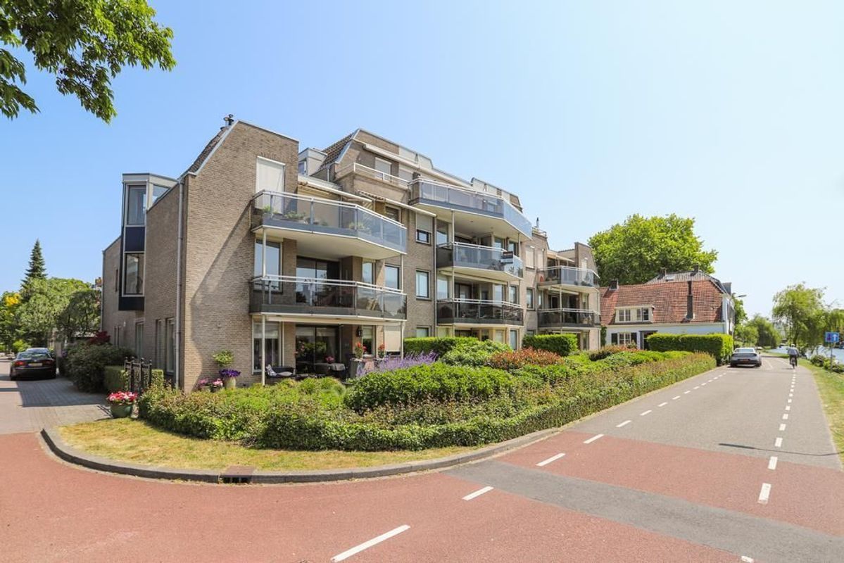 Vechtensteinlaan 147 Photo Blur 3