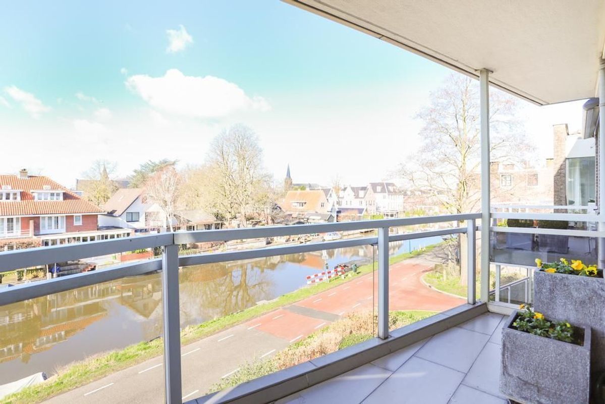 Vechtensteinlaan 147 Photo Blur 24