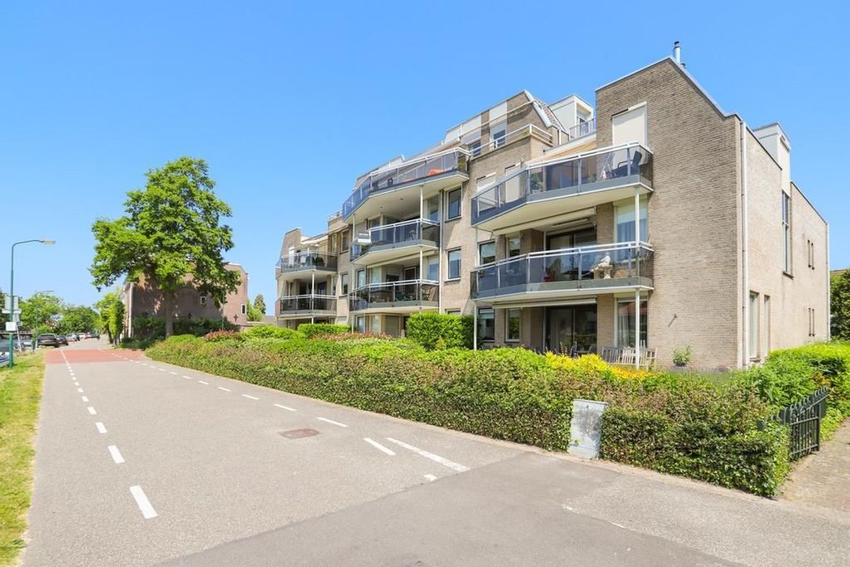 Vechtensteinlaan 147 Photo Blur 52