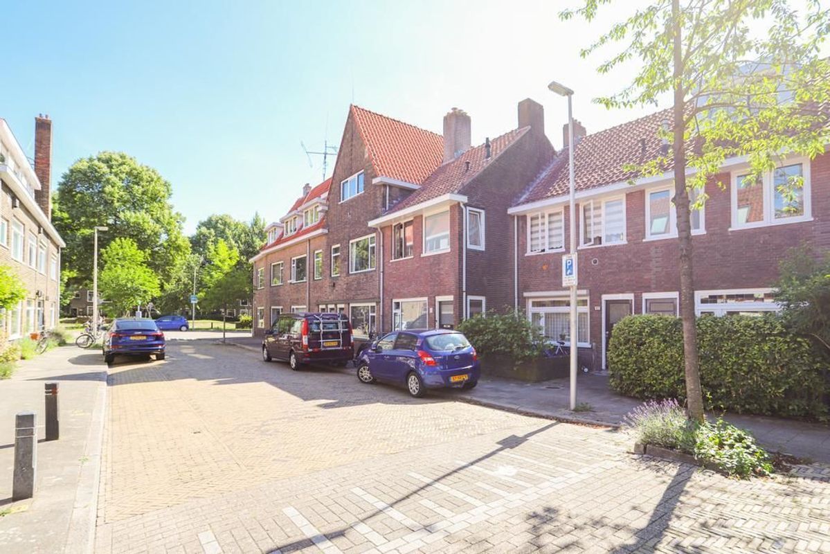 Violenstraat 45 Photo Blur 49