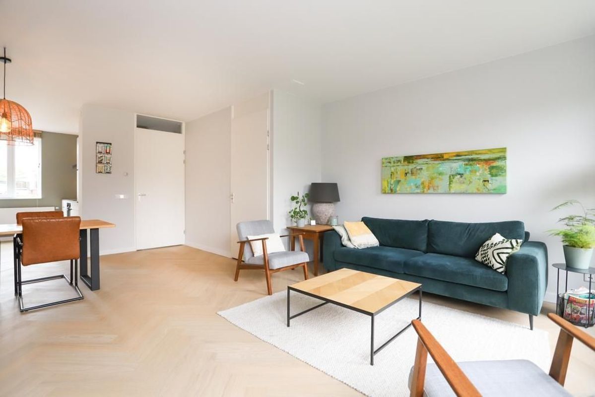 Stationsweg 9 Photo Blur 13