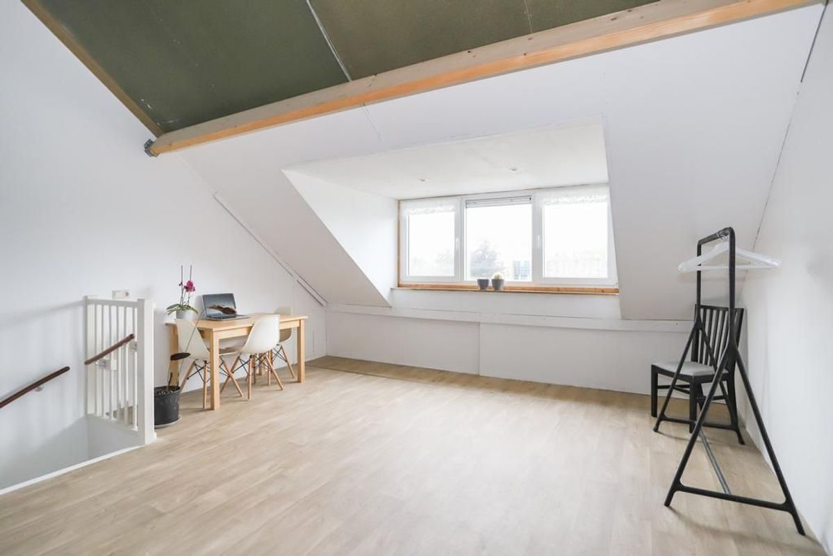 Stationsweg 9 Photo Blur 39