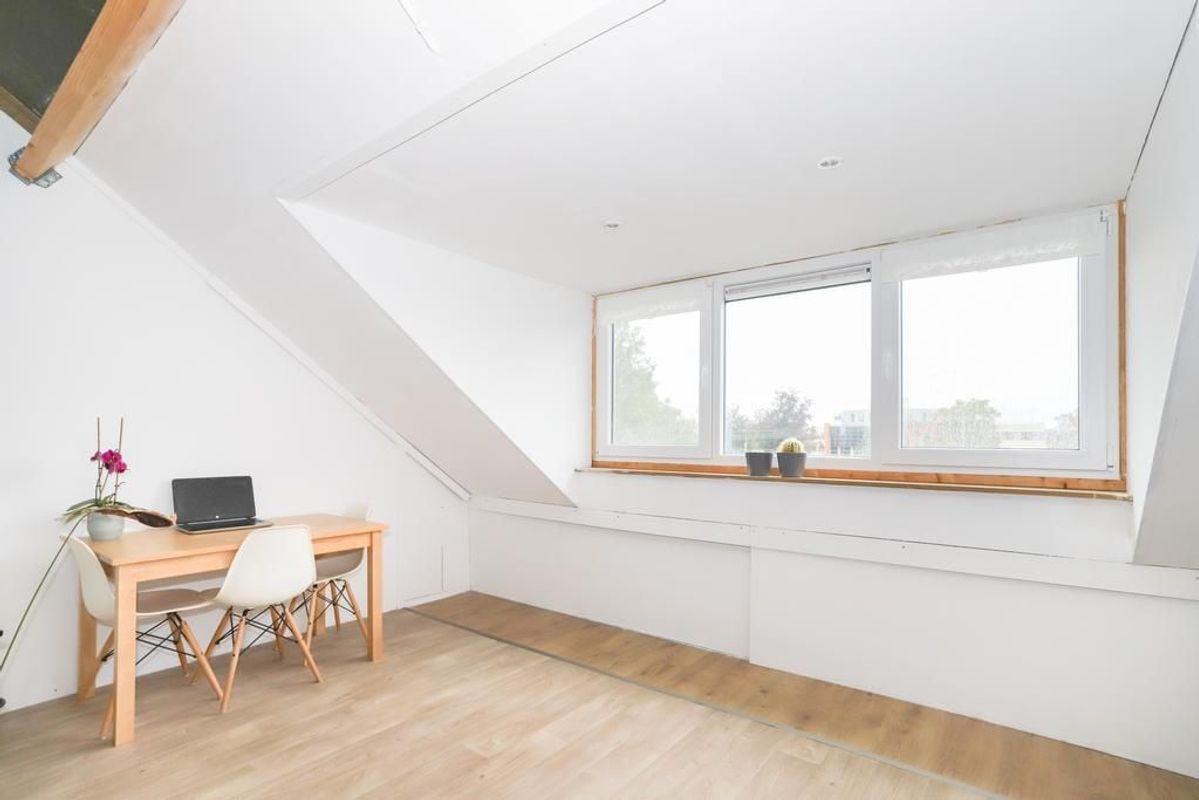 Stationsweg 9 Photo Blur 40