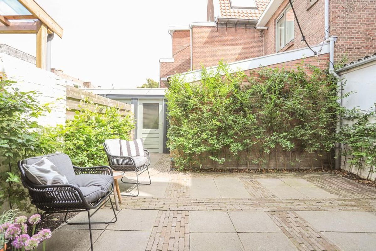 Swammerdamstraat 7 Photo Blur 24