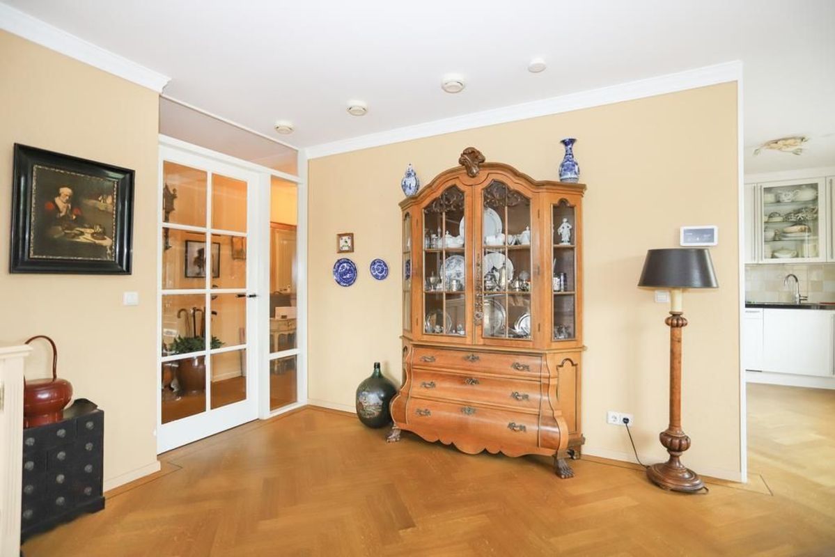 Gerard Doustraat 16 Photo Blur 17