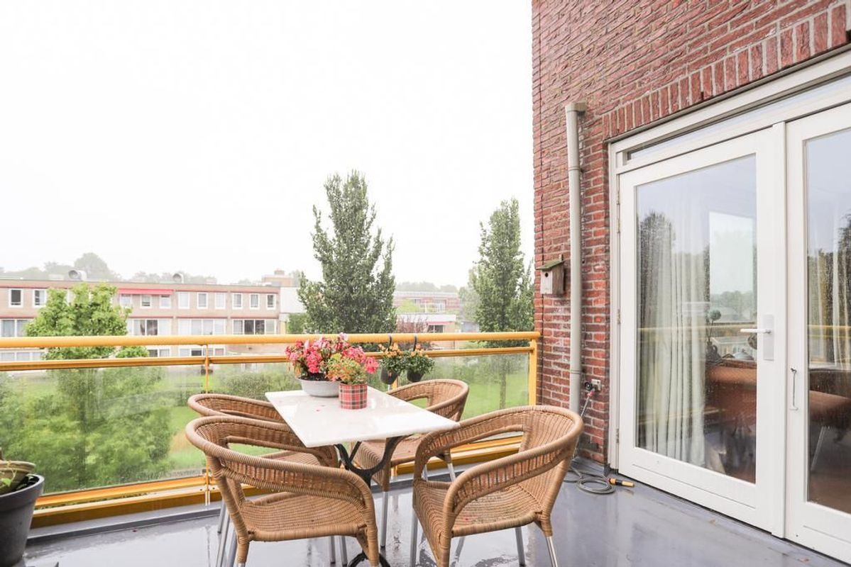 Gerard Doustraat 16 Photo Blur 15