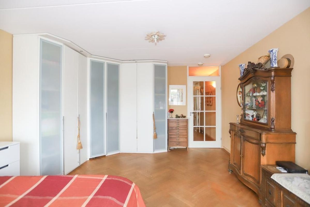 Gerard Doustraat 16 Photo Blur 22