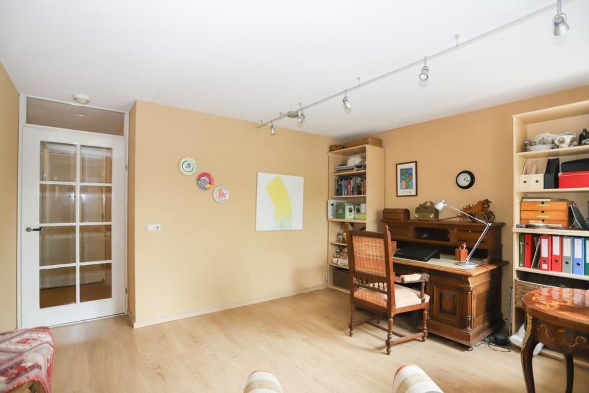 Gerard Doustraat 16 Photo Blur 28