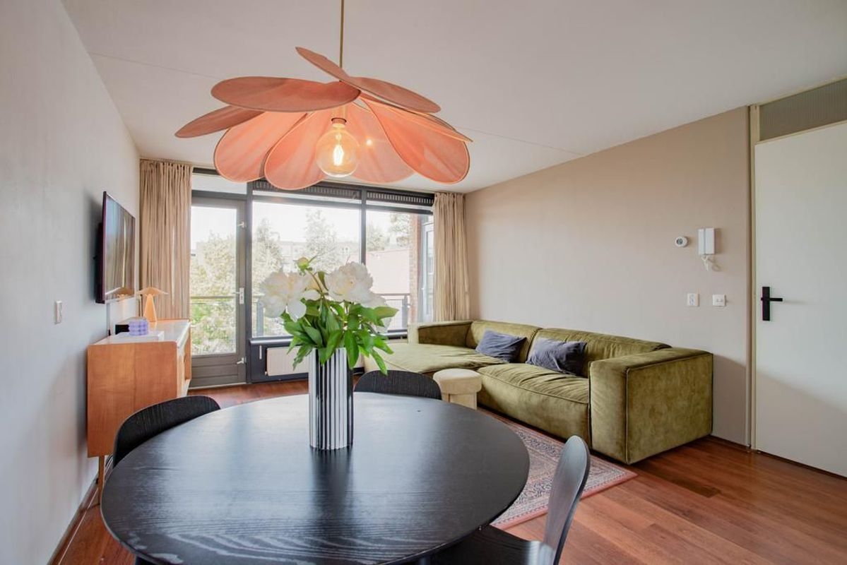 Gansstraat 92-B Photo Blur 2