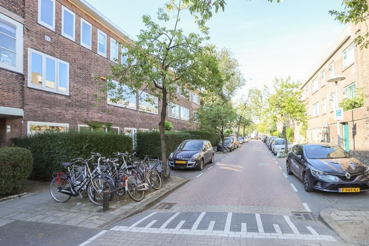 Van Riebeeckstraat 22-BSA Photo Blur 26