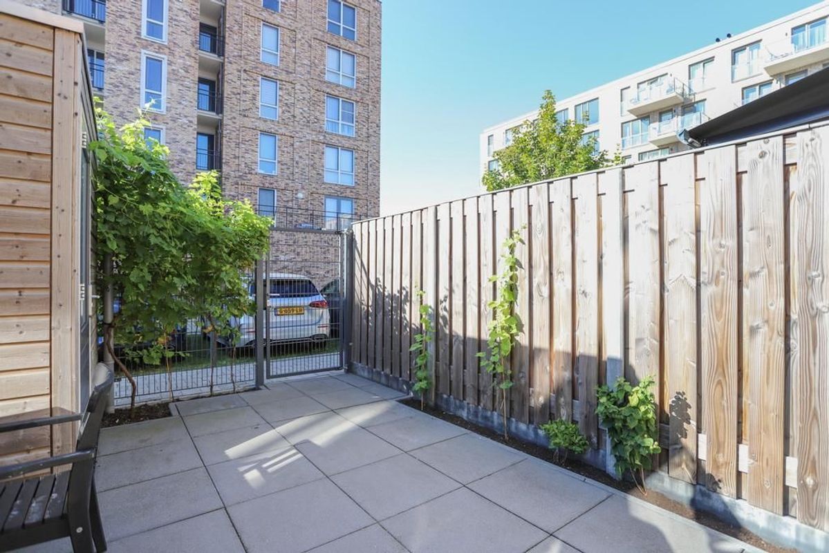 Roy Eldridgepad 5 Photo Blur 15