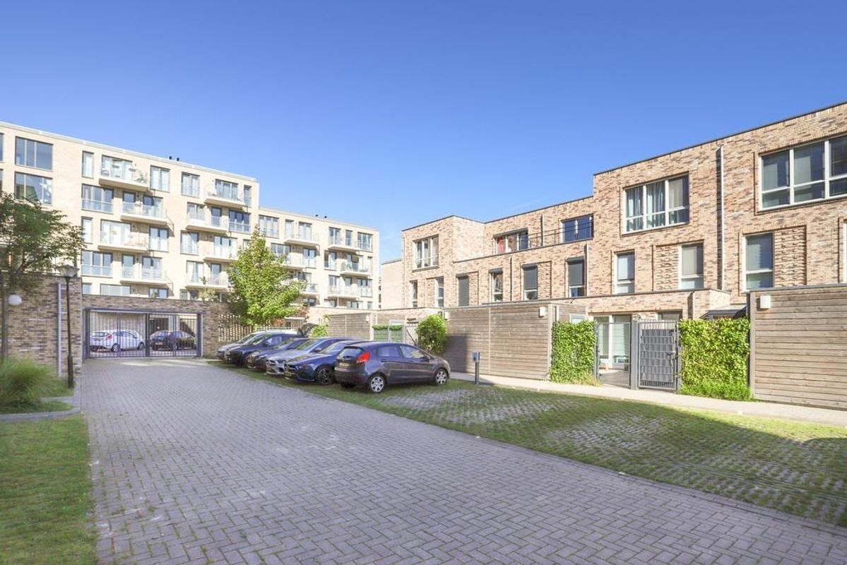 Roy Eldridgepad 5 Photo Blur 41