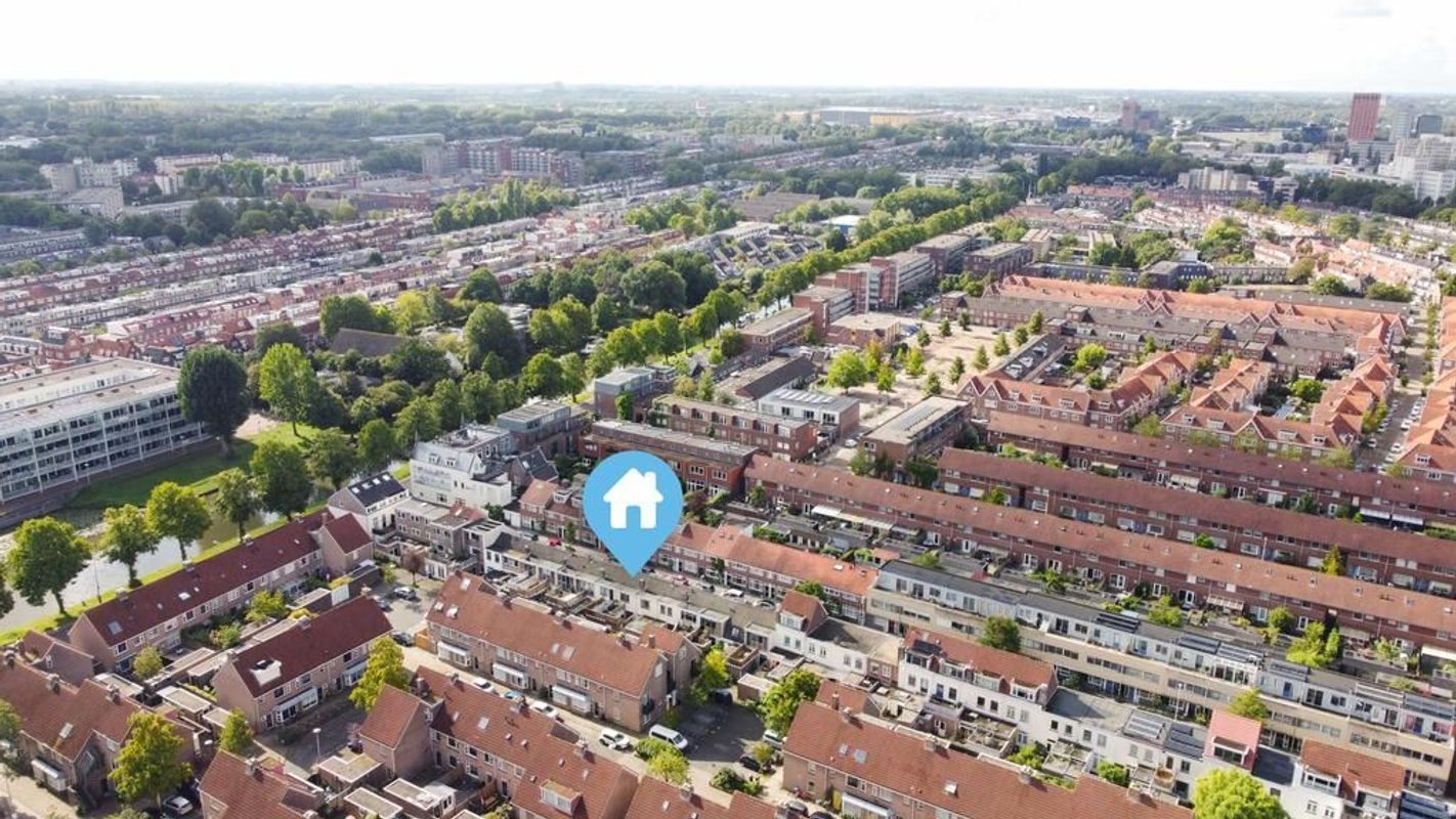 Westravenstraat 23 Photo Blur 35