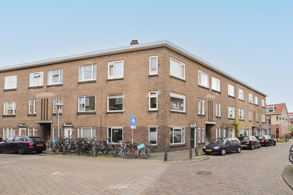 Bataviastraat 77 Photo Blur 0