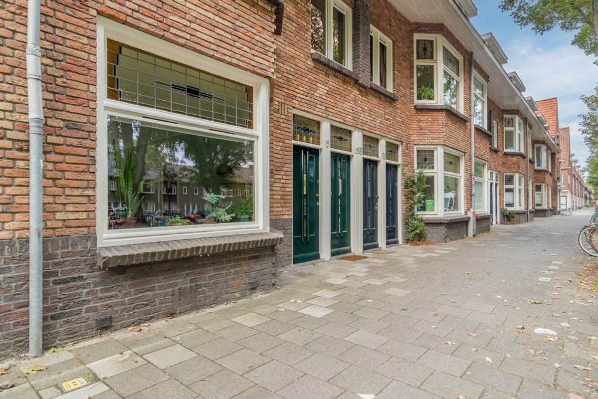 Burgemeester van Tuyllkade 48 Photo Blur 38