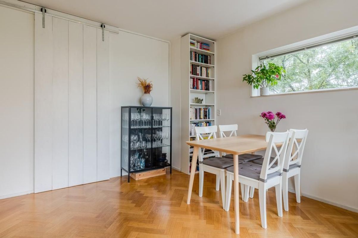 Kapteynlaan 39 Photo Blur 3