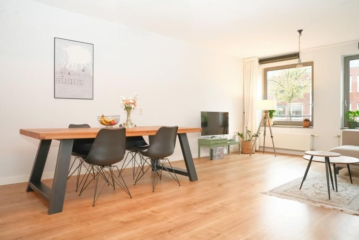 Waalstraat 156-C Photo Blur 2