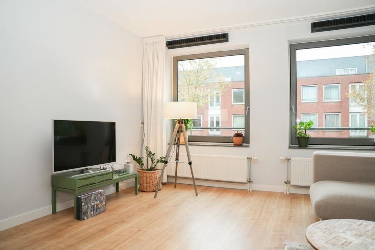 Waalstraat 156-C Photo Blur 5