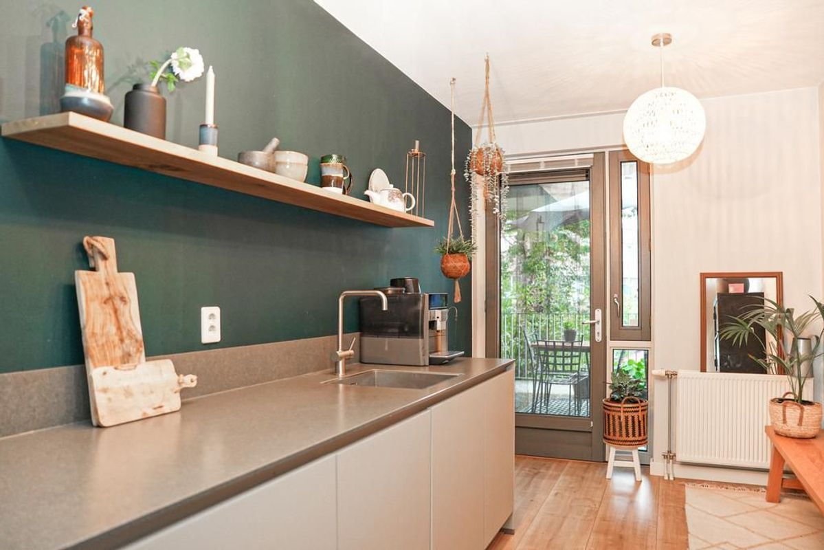 Waalstraat 156-C Photo Blur 9