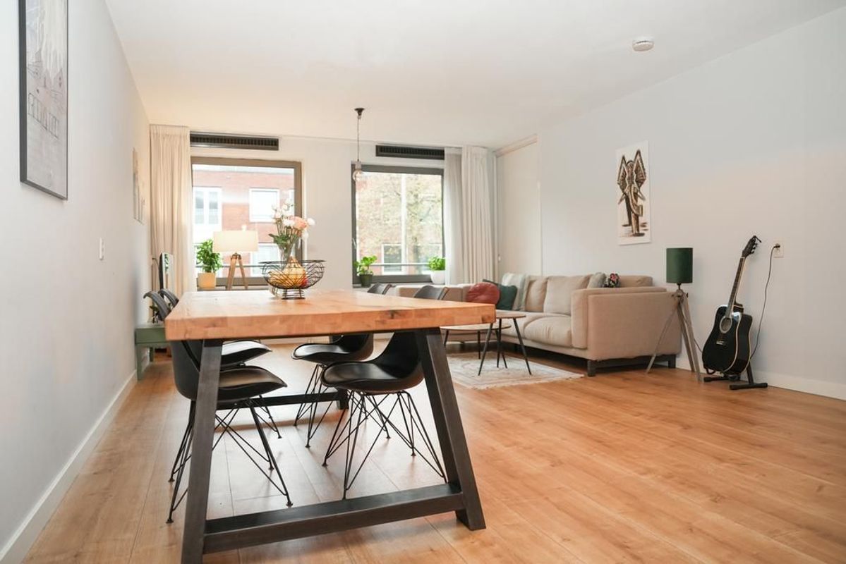 Waalstraat 156-C Photo Blur 12