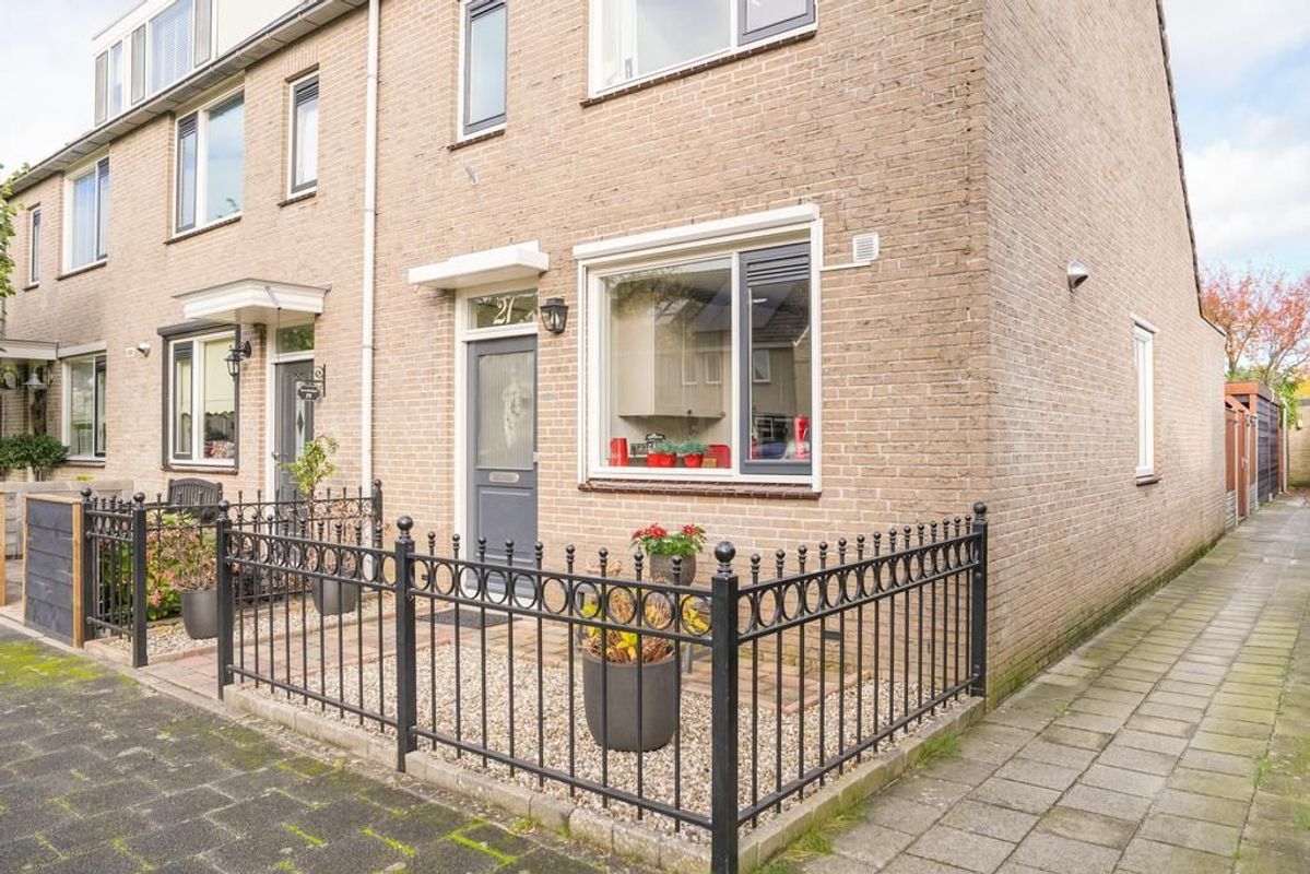 Buitenweg 21 Photo Blur 1