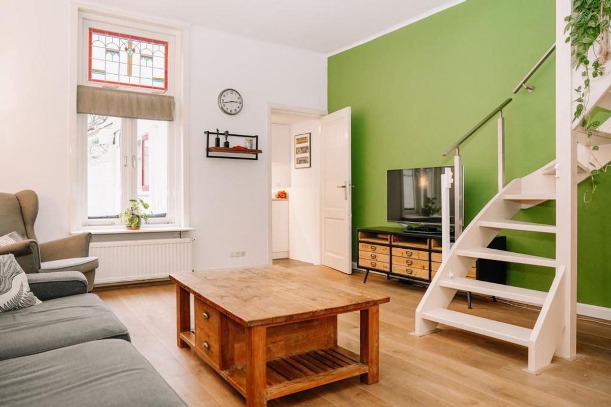 Riouwstraat 91 Photo Blur 3