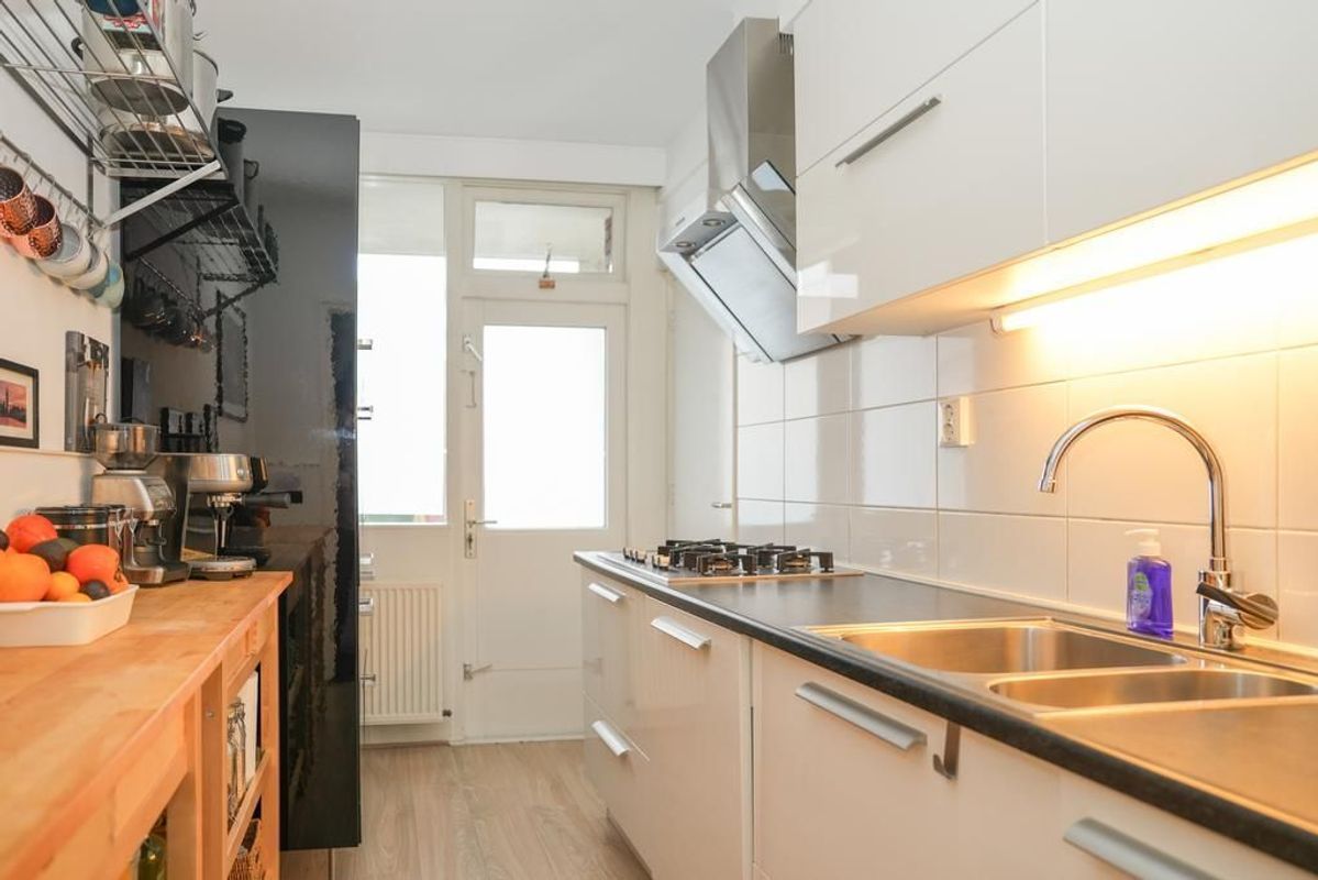 Van Bijnkershoeklaan 207 Photo Blur 14