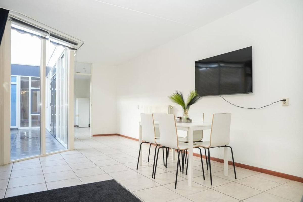 Torreshof 10 Photo Blur 1