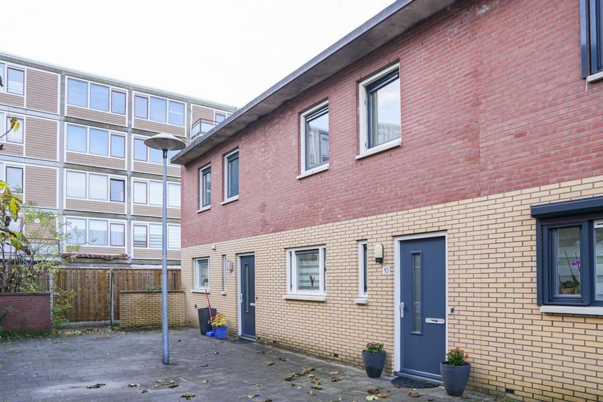 Torreshof 10 Photo Blur 33