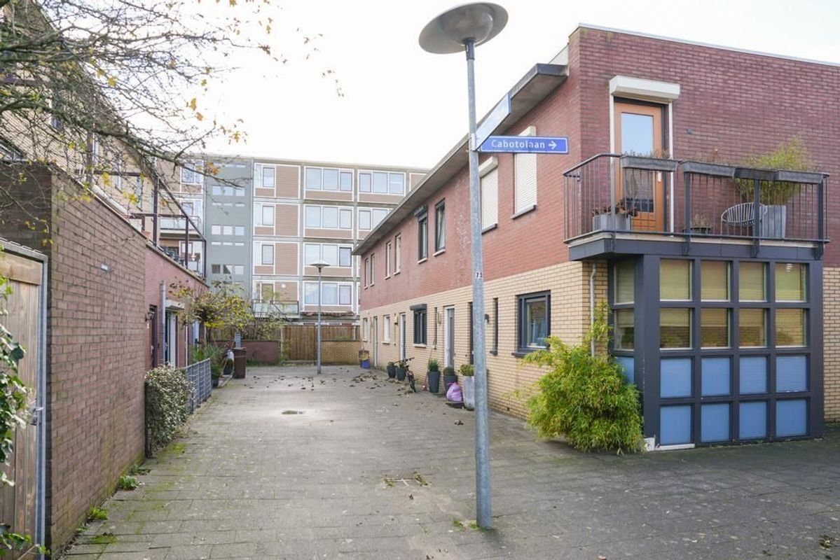 Torreshof 10 Photo Blur 34