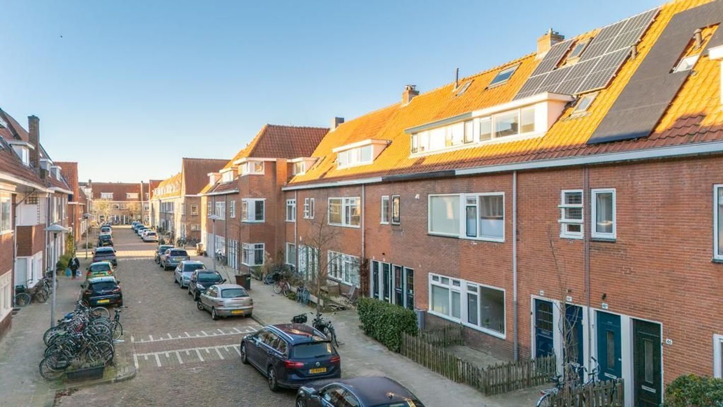 Linnaeusstraat 44 Photo Blur 1