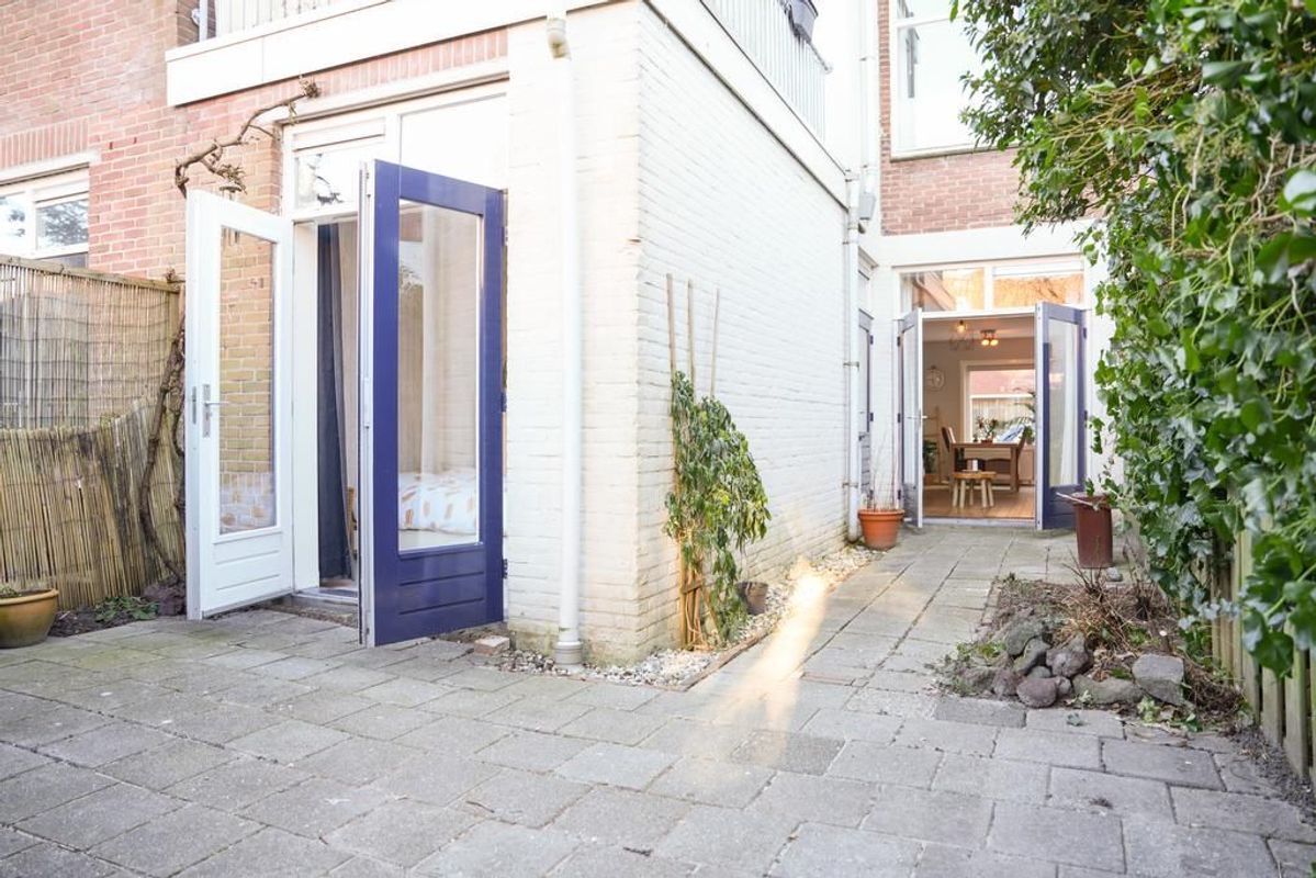 Linnaeusstraat 44 Photo Blur 11