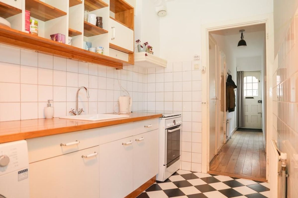 Linnaeusstraat 44 Photo Blur 20