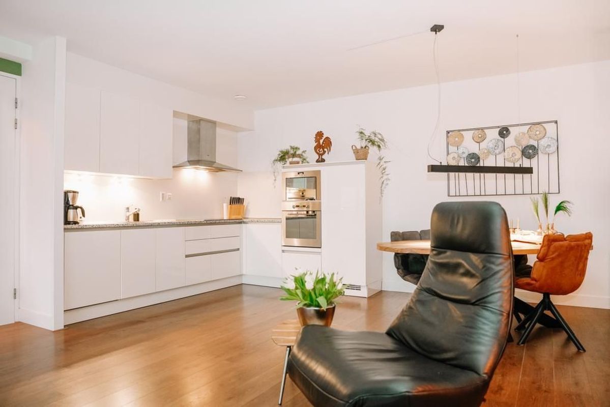 Van Eesterenstraat 54 Photo Blur 18